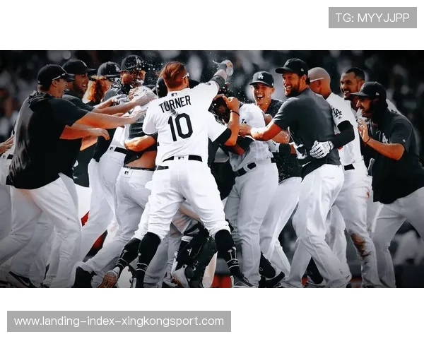 棒球外场接杀及时送出双杀逆转局面：从场上瞬间到场下热销的“战斗力”解码
